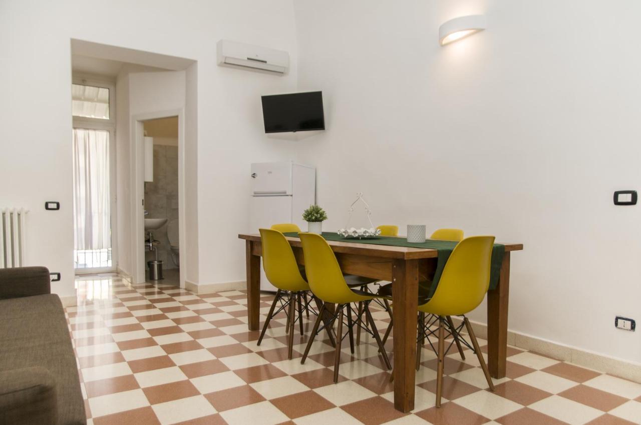 Palazzo Italia Apartments Bari Luaran gambar